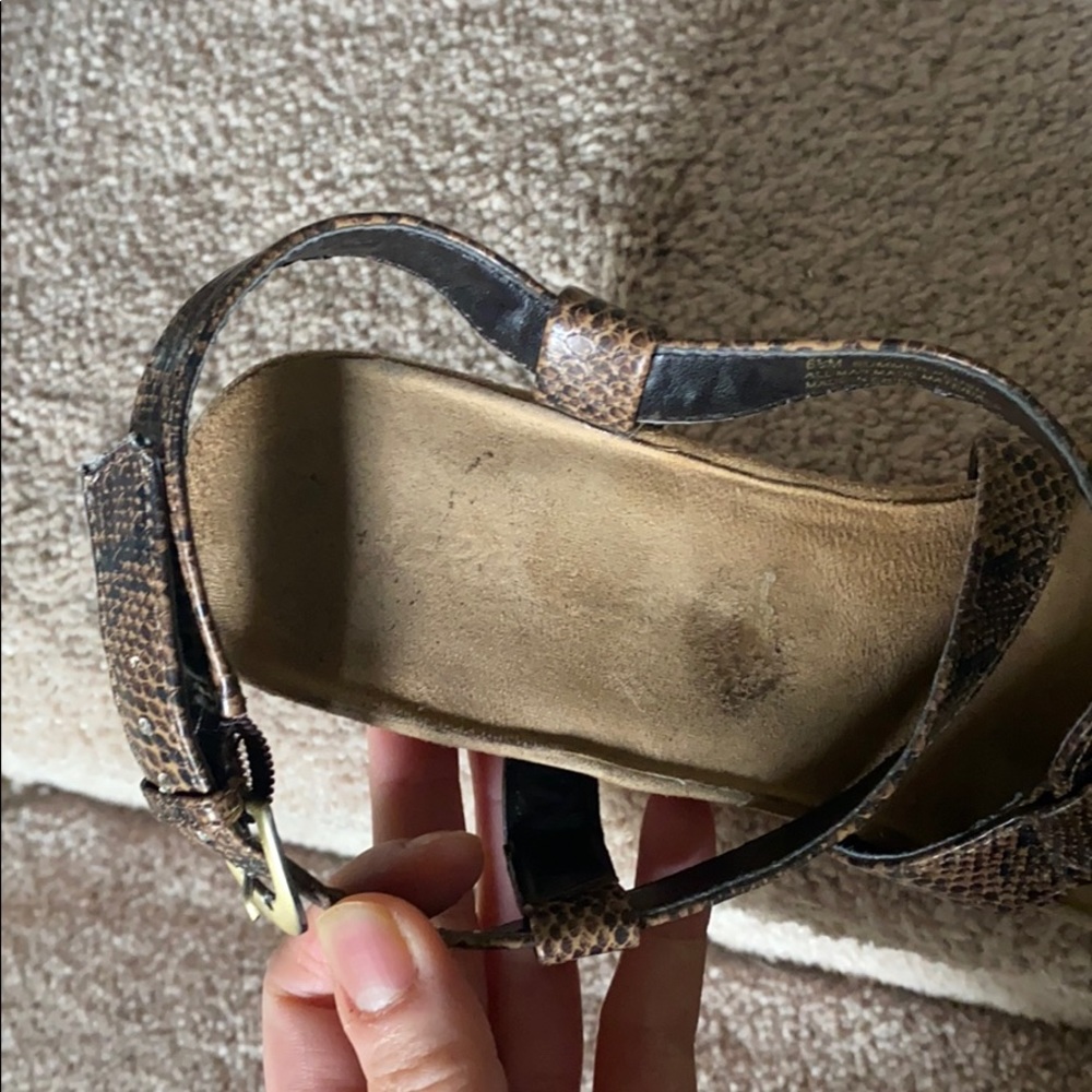 Sandals - Picture 5 of 8